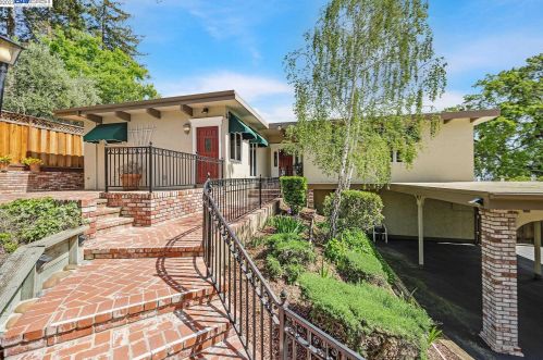 10816 Ridgeview Ct, San Jose, CA 95127-2649