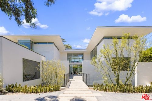 835 San Vicente Blvd, Santa Monica, CA 90402-1923