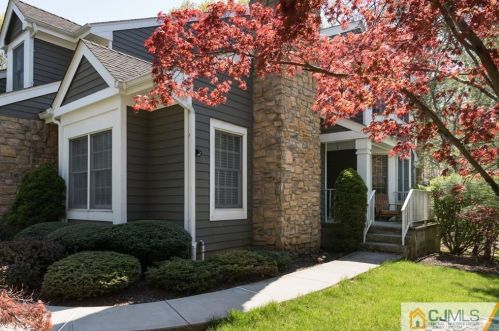 30 Ginger Ct, Princeton, NJ 08540-9421