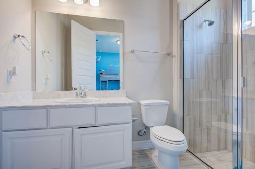 330 Round Lake Dr, Richmond TX  77469-1159 exterior