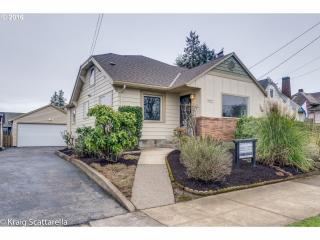 7922 Peninsular Ave, Portland, OR 97217-6334