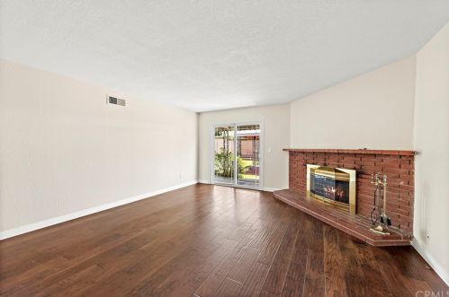 522 Hanover St, Anaheim CA  92801-5007 exterior