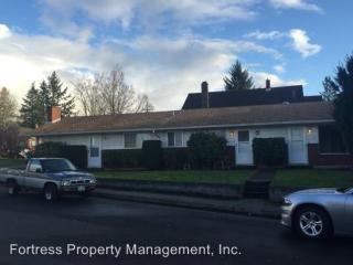 7624 Broadway St, Portland OR  97213-6024 exterior