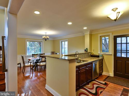 621 Greenbrier Dr, Silver Spring MD 20910-4230 exterior