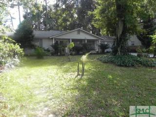 411 Willow Rd, Savannah, GA 31419-2635