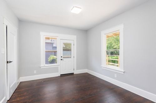 2218 Fairmount Ave, Fort Worth TX  76110-1822 exterior