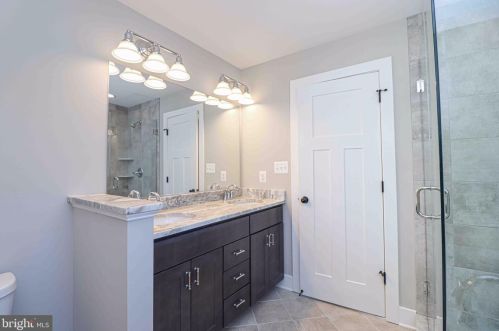 38 Chrisba Rd, Severna Park MD 21146-3060 exterior