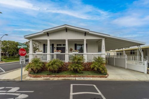 7216 San Benito St, Carlsbad, CA 92011-4613