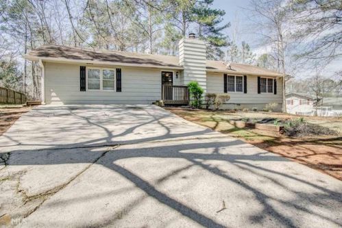 5352 Janet Ln, Austell, GA 30106-7917