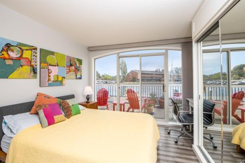 2106 Shelter Bay Ave, Mill Valley, CA 94941-3023