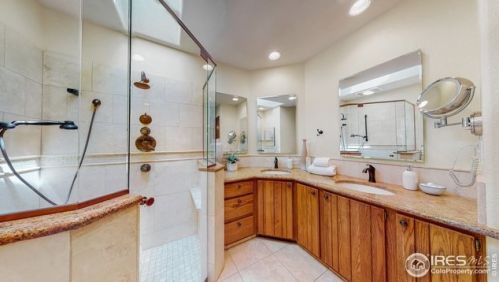 1424 Hastings Dr, Fort Collins CO  80526-2483 exterior