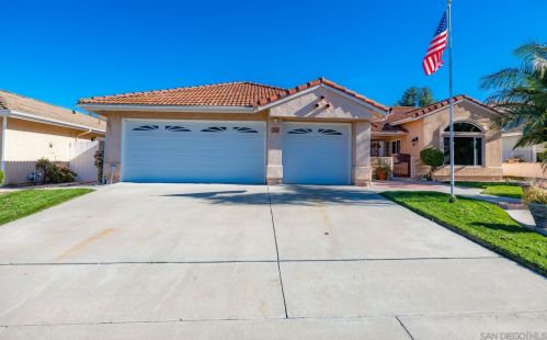 868 Muirfield Dr, Oceanside, CA 92058-7016