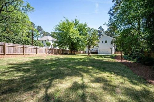 4437 Carmain Dr, Atlanta GA  30342-3503 exterior