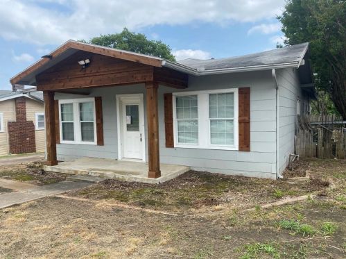 3012 Mt Vernon Ave, Fort Worth TX  76103-2933 exterior