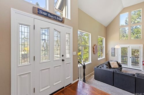 163 Grass Valley Rd, Lake Arrowhead, CA