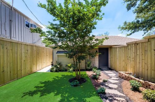 5037 Byers Ave, Fort Worth TX  76107-4129 exterior