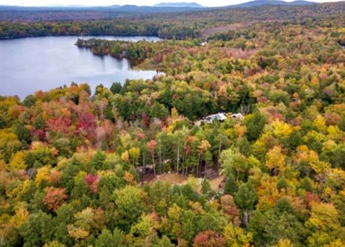 13 Thusis Rd, Madison, NH 03849-5655
