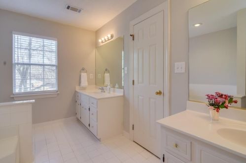 1079 Rivershyre Dr, Evans GA  30809-5210 exterior