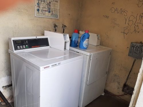 310 Wakefield Ave, Anaheim CA  92802-4222 exterior