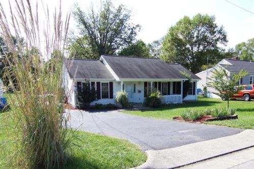 2724 Kennedy St, Roanoke VA  24012-4442 exterior