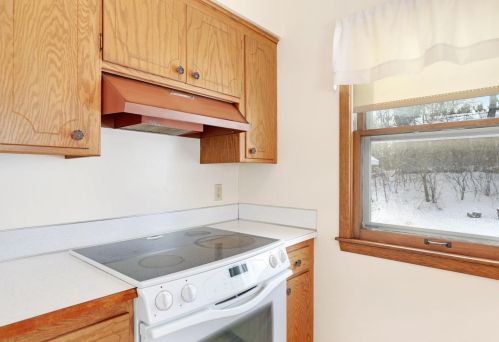 300 Haskell St, Saint Paul MN  55118-1603 exterior