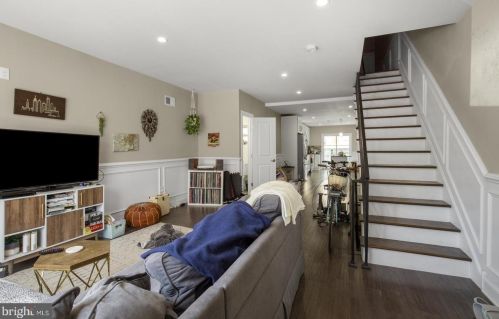 1702 16th St, Philadelphia PA  19121-3204 exterior