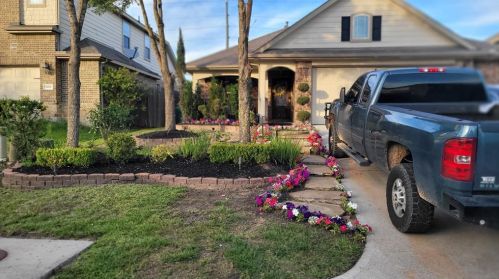 664 Oak Circle Dr, Conroe TX  77301-3180 exterior