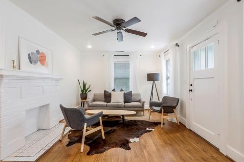 1102 Hawthorne St, Atlanta GA  30307-2610 exterior