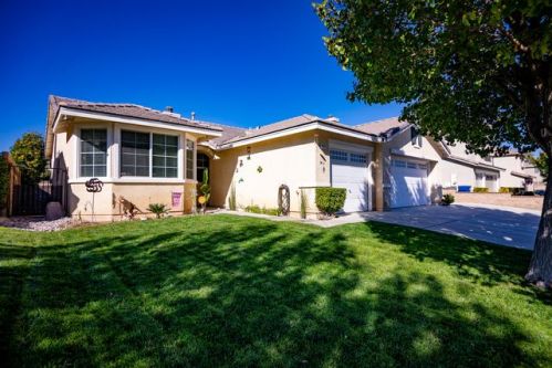 44231 46th St, Lancaster, CA 93536-7133
