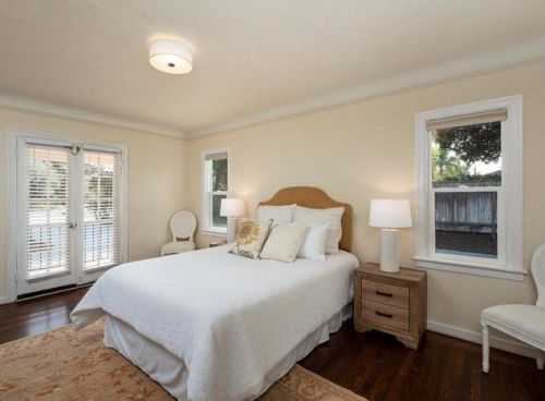 682 San Antonio Rd, Los Altos CA 94022-1304 exterior