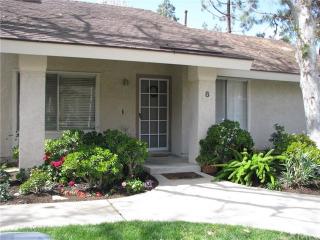 8 Snowberry, Irvine, CA 92604-2843