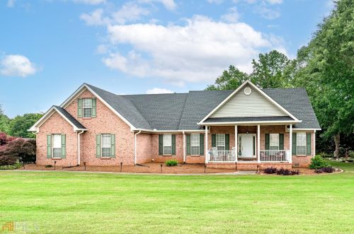 232 Edenwylde Ct, Hampton, GA 30228-2895