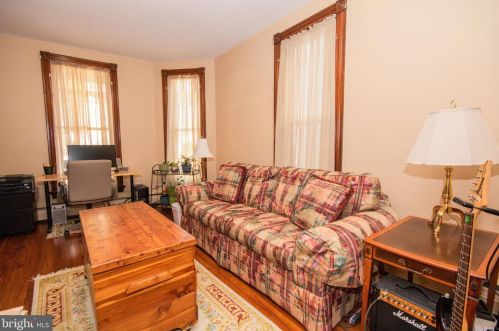 122 Main St, Middletown MD  21769-7931 exterior
