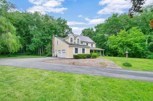 54 School Rd, Colchester CT  06415-1729 exterior