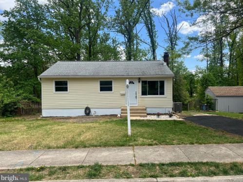 13419 Greenacre Dr, Woodbridge, VA 22191-1835