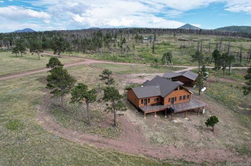 2104 Sigler Dr, Sangre De Cristo Ranches CO exterior