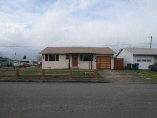 1535 Astor Way, Woodburn OR  97071-2412 exterior