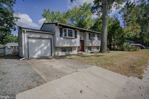 226 Daniels Ave, Browns Mills, NJ 08015-1217