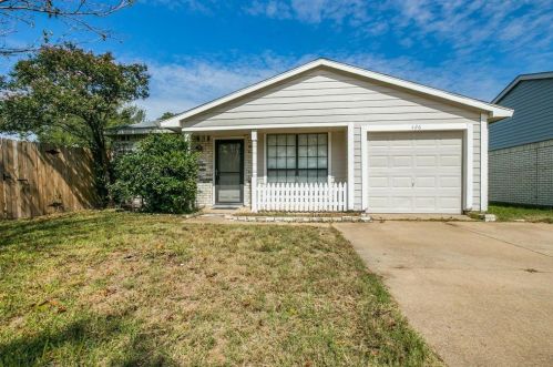 426 Justice St, Cedar Hill TX  75104-9078 exterior