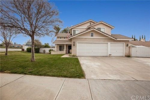 33625 Brushy Hollow Dr, Yucaipa, CA 92399-2193