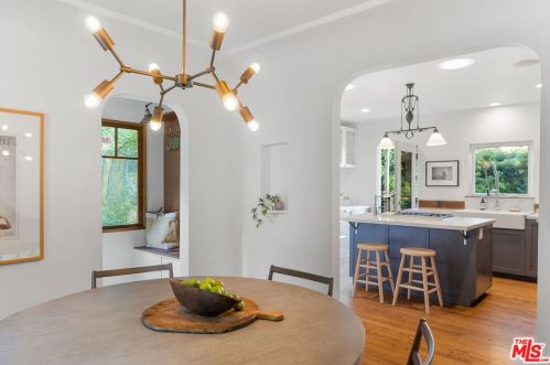 1520 Columbia Dr, Glendale CA  91205-3508 exterior