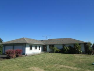 103 Grande Vista Dr, Winlock, WA 98596-9535