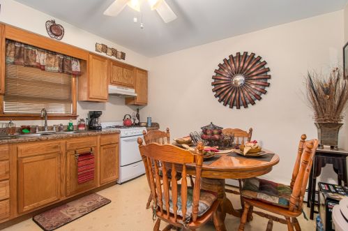 1625 Station St, Kankakee, IL 60901-3286