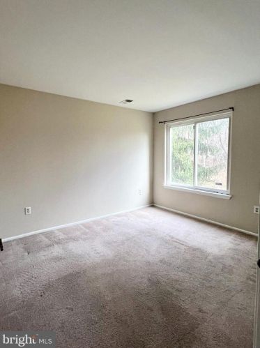 493 Silvia St, Trenton NJ  08628-3237 exterior