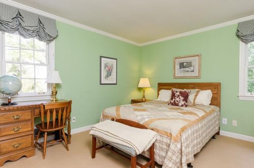 675 Fair Oaks Mnr, Atlanta GA  30327-4364 exterior