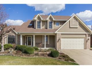 3416 Lawrence Dr, Naperville IL  60564-4109 exterior