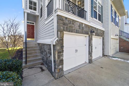 42987 Mill Race Ter, Leesburg, VA 20176-6866