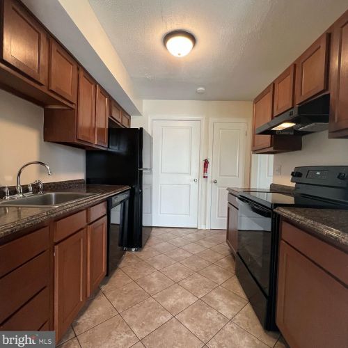 12 Linden Ct, Erial, NJ 08081-1926