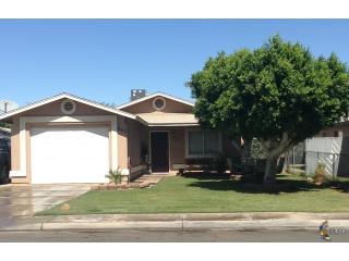 653 Armando Aviles St, Brawley, CA 92227-3422