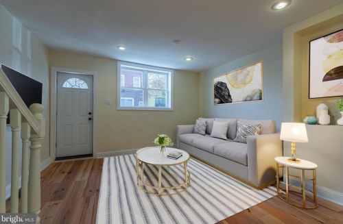 1002 8th St, Philadelphia, PA 19147-4705